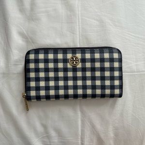 Tory Burch Gingham Zip Wallet